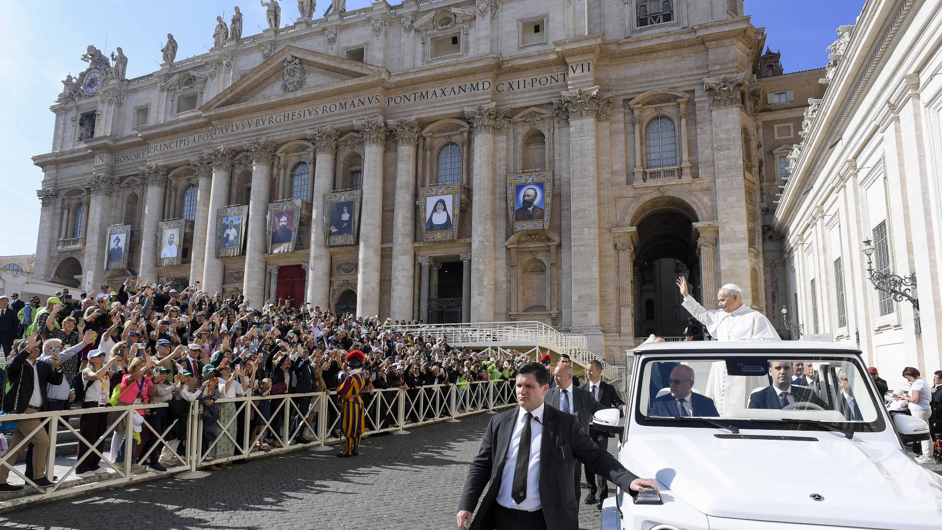 Đức Thánh Cha Lêô phong thánh cho 7 vị Chân phước