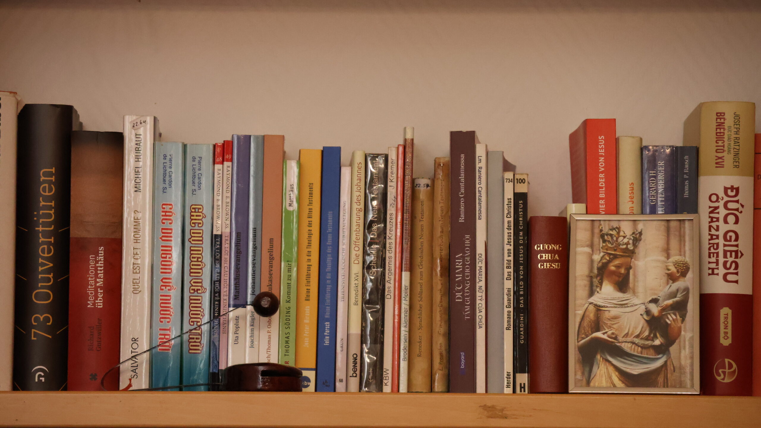 Điều gì giúp cho đời sống cá nhân của mỗi người được thăng tiến?