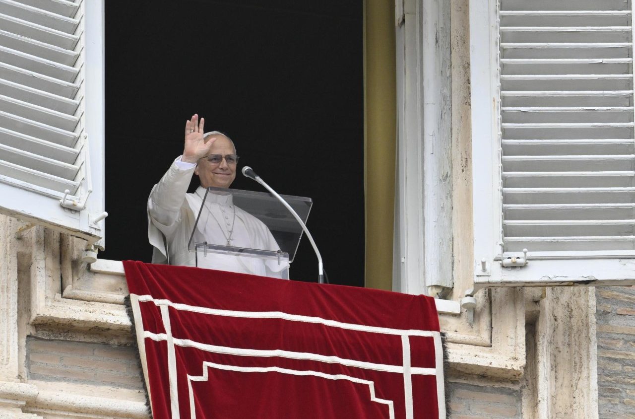 Đức Thánh Cha Lêô (4/1): Thiên Chúa chọn cư ngụ nơi sự mong manh của con người